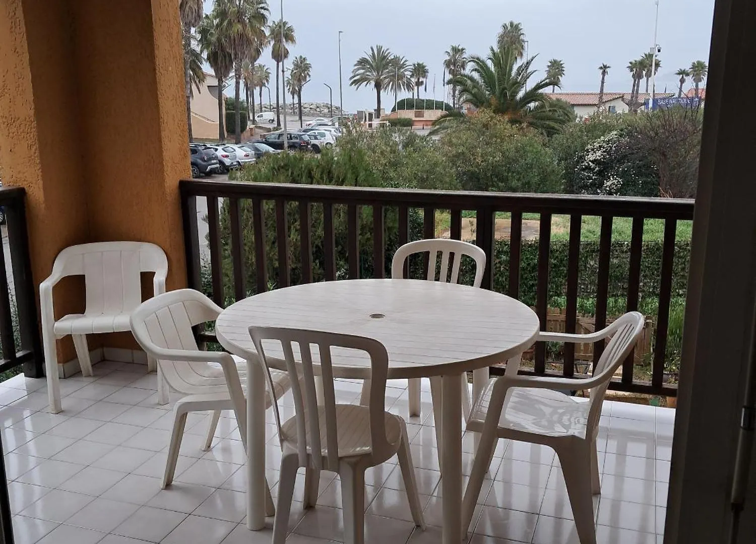 Proche Plage A Gassin 35